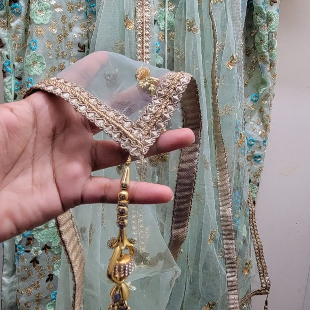 Desi Traditional Indian/Pakistani/Bangladeshi Kameez with Lehenga(Skirt) Dupatta - Picture 17 of 17